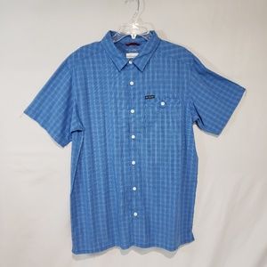 Columbia omni-shade button down shirt size large